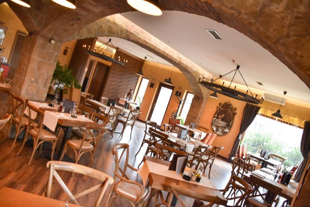 Garni Hotel Chicha - Winery Skrbic Beograd Ngoại thất bức ảnh