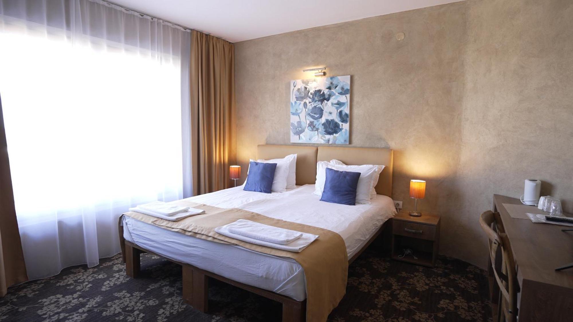 Garni Hotel Chicha - Winery Skrbic Beograd Ngoại thất bức ảnh
