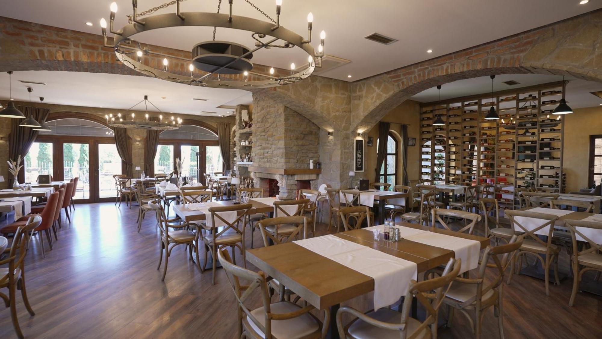 Garni Hotel Chicha - Winery Skrbic Beograd Ngoại thất bức ảnh
