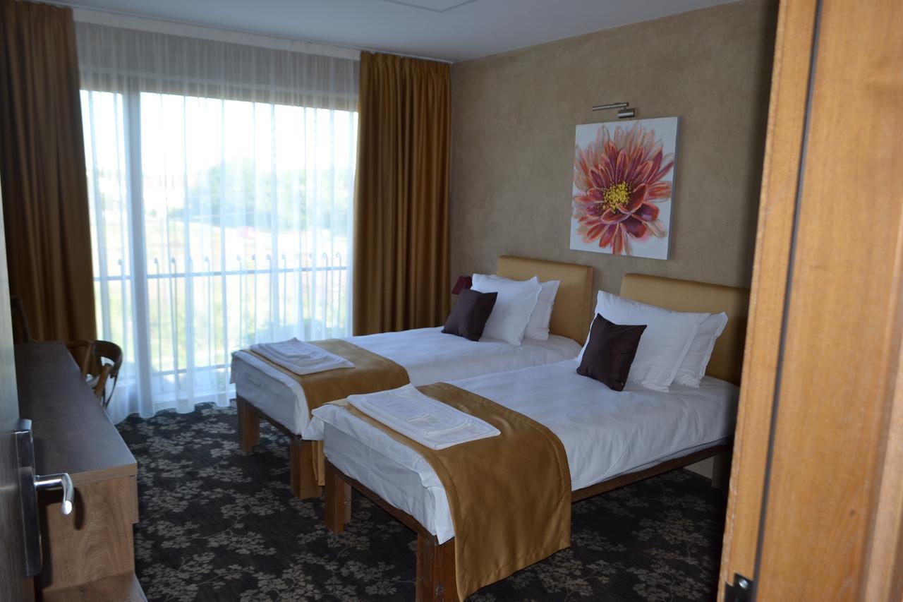 Garni Hotel Chicha - Winery Skrbic Beograd Ngoại thất bức ảnh