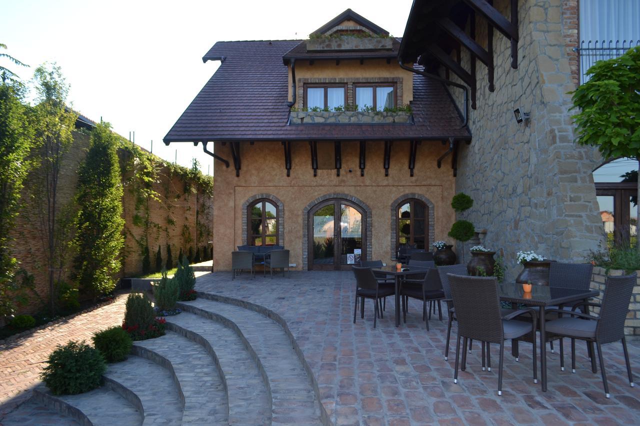 Garni Hotel Chicha - Winery Skrbic Beograd Ngoại thất bức ảnh