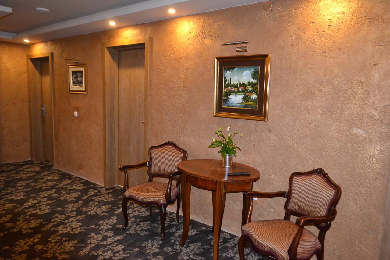 Garni Hotel Chicha - Winery Skrbic Beograd Ngoại thất bức ảnh