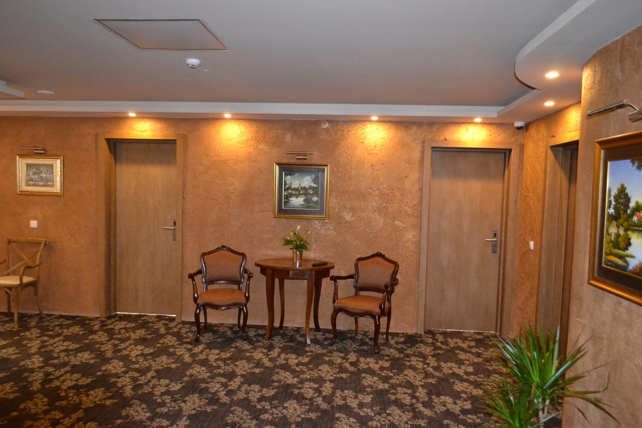 Garni Hotel Chicha - Winery Skrbic Beograd Ngoại thất bức ảnh