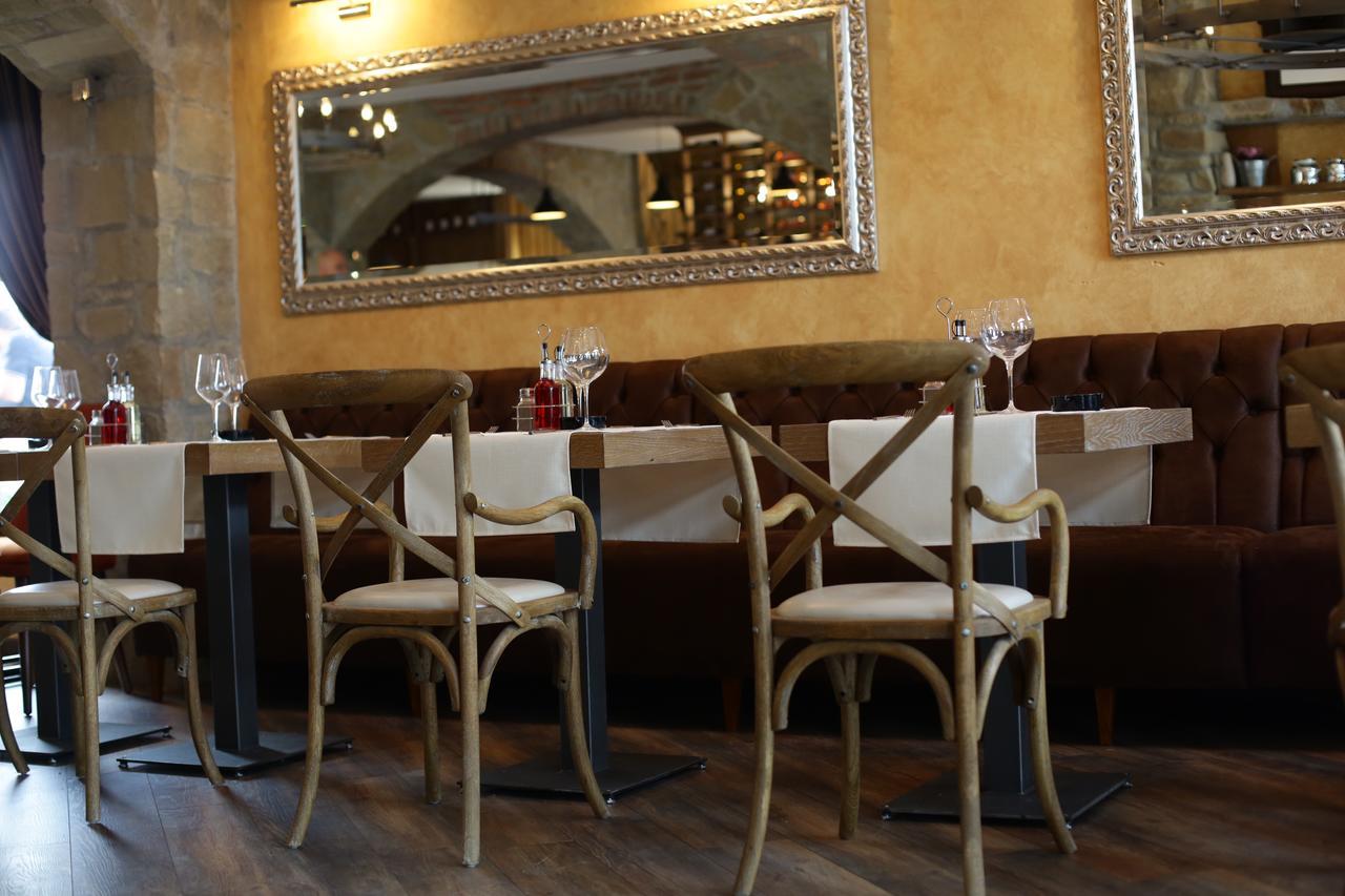 Garni Hotel Chicha - Winery Skrbic Beograd Ngoại thất bức ảnh