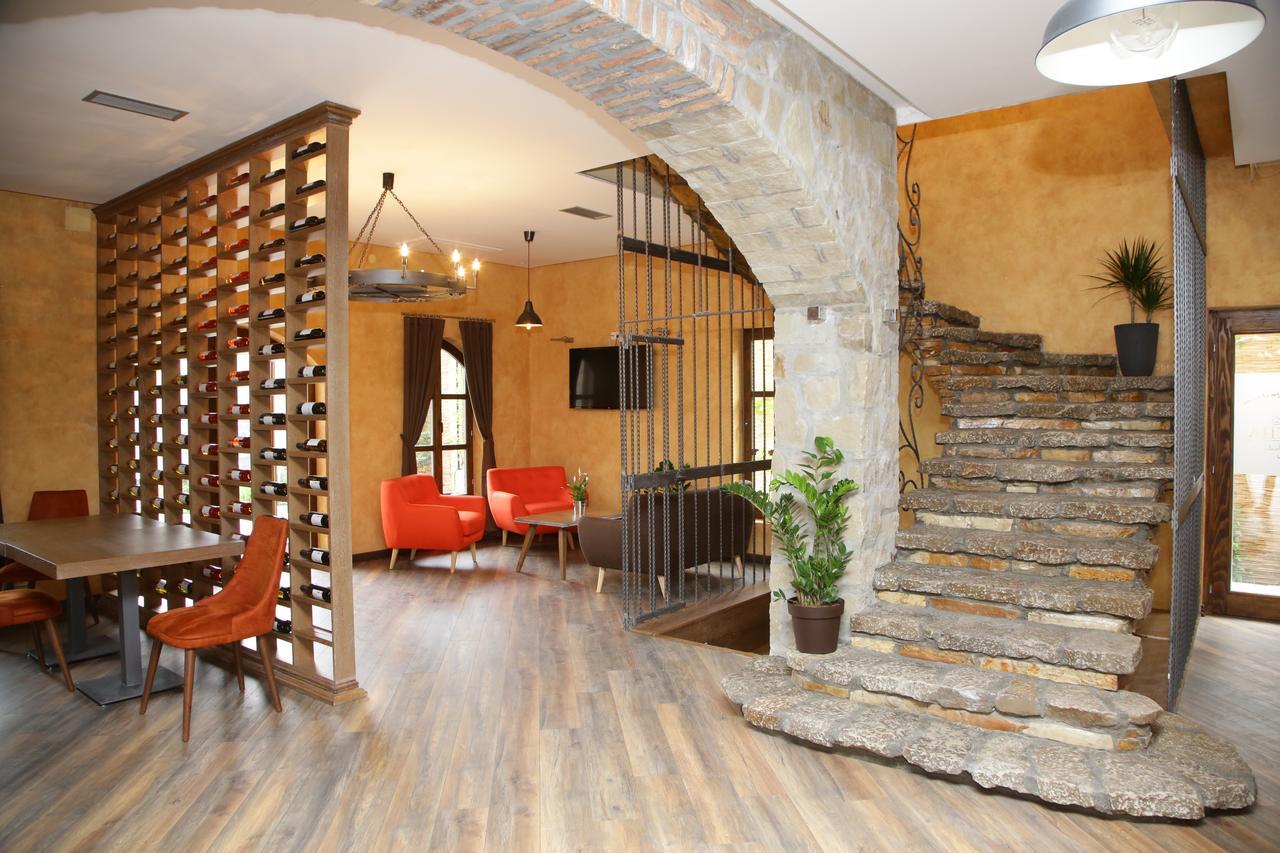 Garni Hotel Chicha - Winery Skrbic Beograd Ngoại thất bức ảnh
